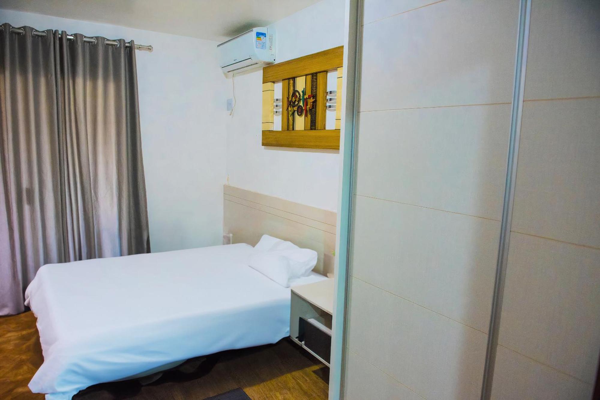 Apartamento Enseada Nautico Caldas Novas - Go Bagian luar foto